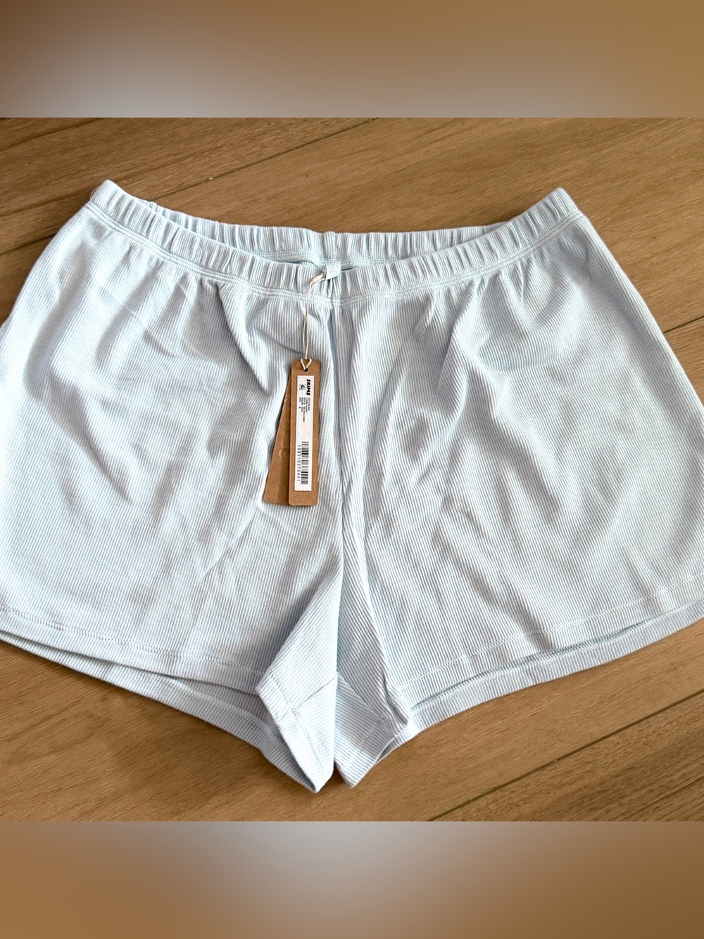 New Skims Shorts M